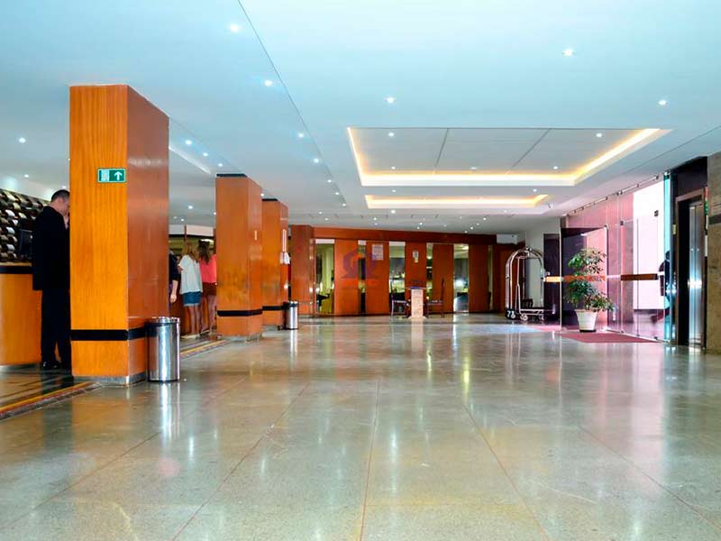 Hotel Com Piscina No Centro De Brasilia Abc Apart Hotel