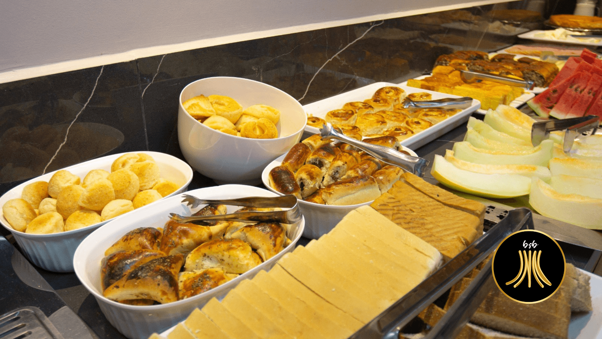 Hotel com café da manhã no centro de Brasília? Comece o dia do jeito certo com a Bsb Inn.