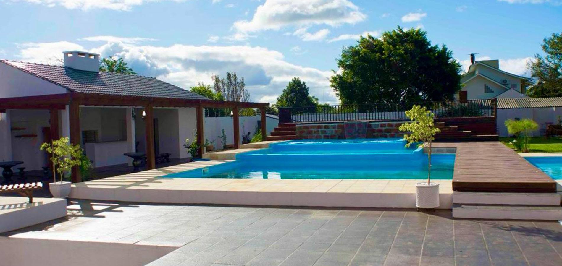 Churrasqueira & Piscina