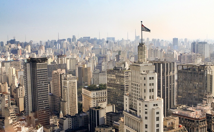 Edifício Altino Arantes - 2,1km do hotel