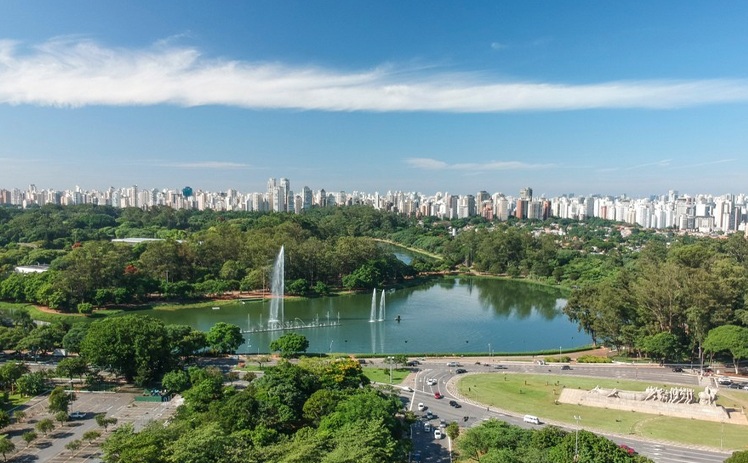 Parque do Ibirapuera - 4,9 km do hotel