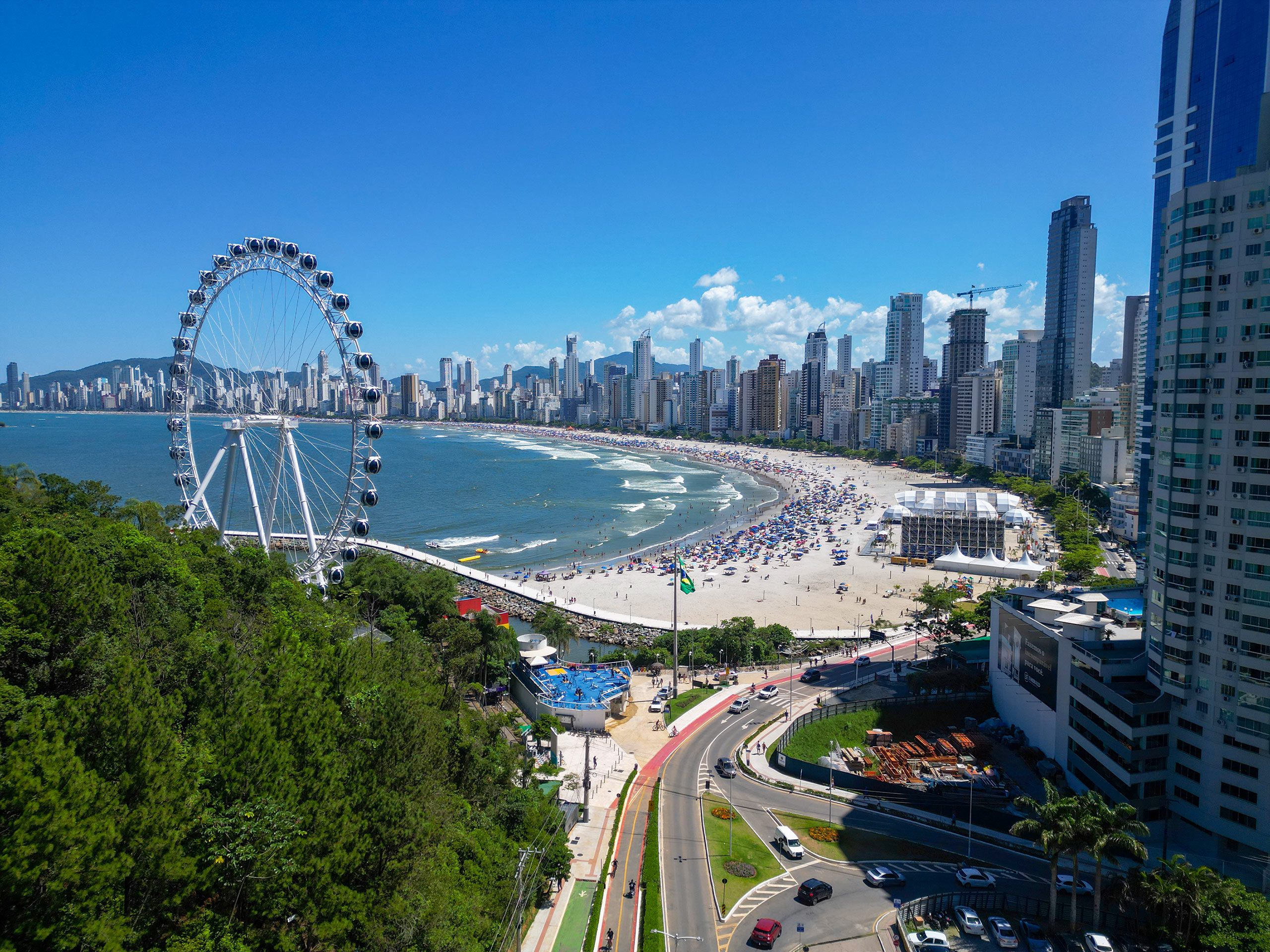 Conheça a Fascinante História de Balneário Camboriú, Santa Catarina